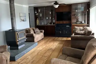 Image de Dune and lake access and lots of parking!