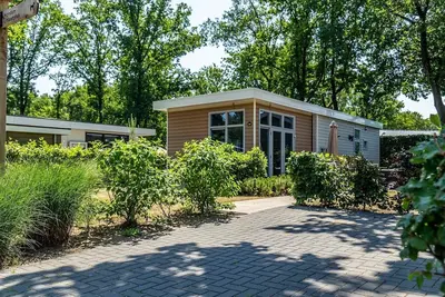Image de ✓ Lodge at Recreatiepark Beekbergen ✓ Holiday home for 4 persons ✓ Located in Beekbergen (Gelderland) ✓ Holiday park on the Veluwe ✓ Book directly through the park