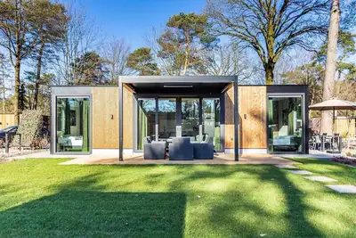 Image de ✓ Veluwehoeve at Recreatiepark Beekbergen ✓ Holiday home for 4 persons ✓ Located in Beekbergen (Gelderland) ✓ Holiday park on the Veluwe ✓ Book directly through the park