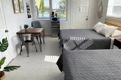 Image de 8 · Surf n Sand Studio Apartment by the Water 8