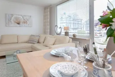 Image de Für Max. 4p. Hochwertig Eingerichtete, 3-zimmerwohnung in Bester Lage