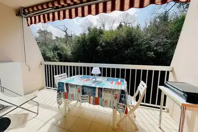 Image de Studio Cabine à Arcachon, Proche Centre, Balcon ensoleillé, Parking, à 600m de la Plage