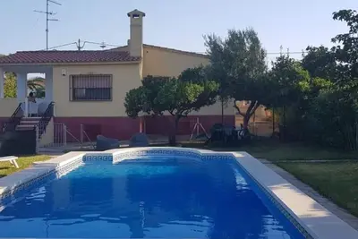 Villa avec Piscine Privée, Proche de la Plage à L'Ametlla de Mar - Idéale pour Familles et Amis