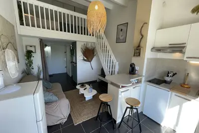 Image de Studio mezzanine 4 couchages, animaux admis, parking sécurisé, proche commerces