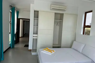 Image de Lux Suites 5 Bedroom Beachfront Villa in Sultan Place Kikambala