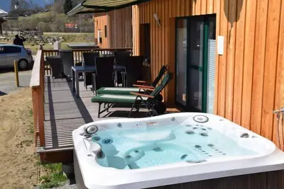 Superior # 15 mit Ir-Sauna & Sprudelbad by Interhome