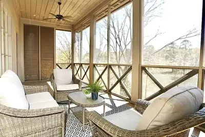 Image de The Sadie, 3br Townhome by VelvetDitchVillas