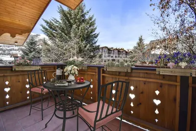 Image de Alpine chalet, sleeps 8, 3br2. 5ba, train tickets