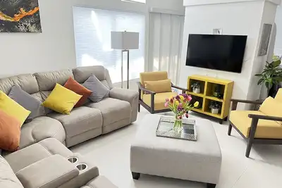 Image de Discover, Explore, Revisit the wonders of Coachella Valley