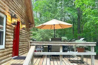 Image de Superb Nature Lodge 5mns to Gore Mountain w/Large Hot Tub, Firepit & Fireplace!
