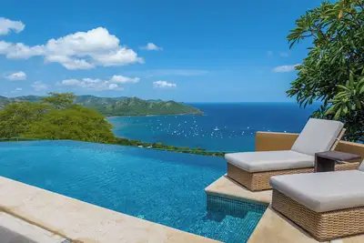 Image de Expansive Ocean Views - Private Luxury Villa.
