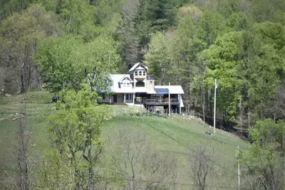 Image de Blue Hill Farm in the heart of the Blue Ridge: