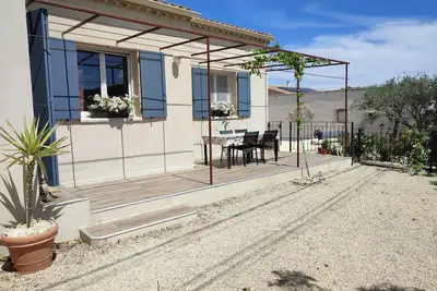 Image de Maison avec piscine au coeur des vignes