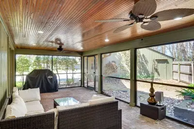 Image de Spacious Prospect Cottage w/ Deck & Scenic Views