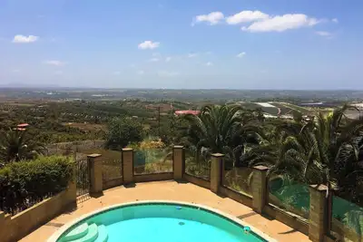 Image de Private Bedroom & Bathroom Grove, Pool & City View, Private Bedroom & Bathroom Grove, Pool & City Vi