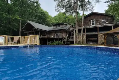 Image de Wingard Lodge - Luxury Cabin Ideal for Celebrations.