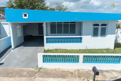 Image de Experience the beauty of Puerto Rico at Zebra House!