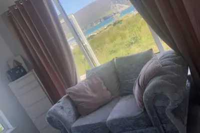 Image de “Achill Island Escape” Beach Cottage with Seaviews in Keel Achill Island.