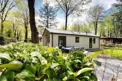 Image de âś“ Sky at Bospark Ede âś“ Holiday home for 4 people âś“ Located in Ede (Gelderland) âś“ Holiday resort in the Veluwe region âś“ Book directly at the resort