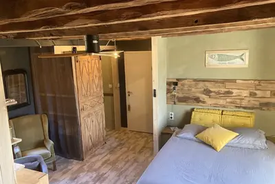 Image de Chambre d'hôtes familiale sud Corrèze limitrophe Lot et Dordogne. Calme assuré.