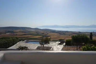 Image de Un balcon sur la mer Egee avec piscine privée
