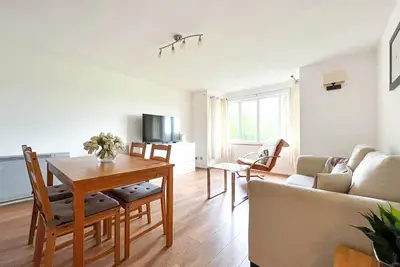 Image de Lovely 2 bedroom apartment great transport links to Central London!