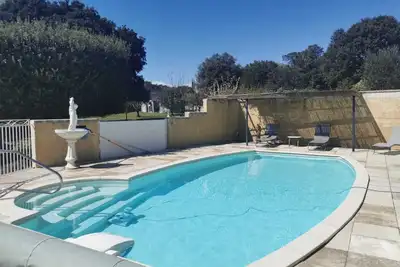 Image de Gîte avec Parc arboré et Piscine