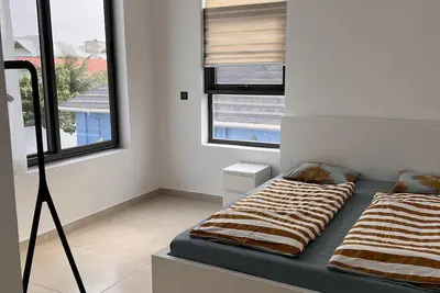 Image de This townhouse is at a prime area in Accra and easy accessible. w