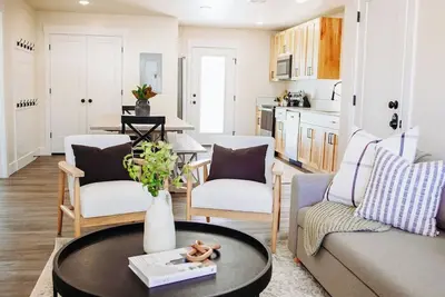 Image de Creekside Cabin Magnolia-stay w views near Lava!