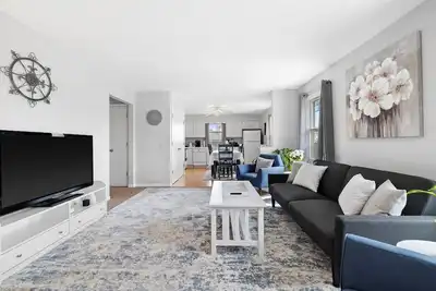 Image de Beach Theme Burlington Retreat