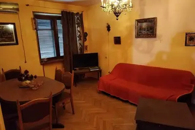 Image de The 4-room cozy apartment in the suburbs