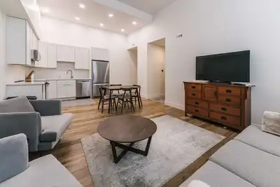 Image de Modern Condo Near Downtown Lincoln + Stadium