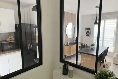 Image de Grand F2 dernier etage belle vue en residence privée