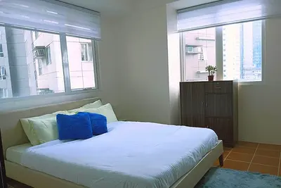 Image de 2br-Pioneer Woodland Sm Light Boni Mandaluyong