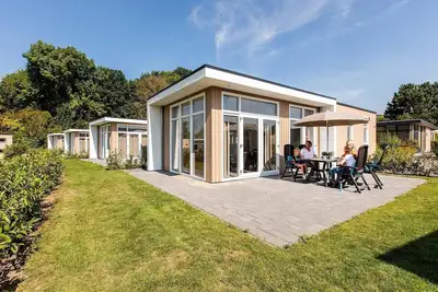 Image de âś“ Module at Landgoed de Scheleberg âś“ Holiday home for 6 persons âś“ Situated in Lunteren (Gelderland) âś“ Holiday park at the Veluwe âś“ Book directly at the park