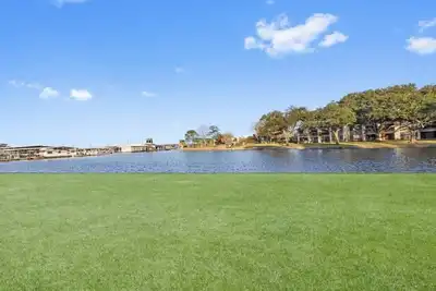 Image de Lakeside Haven