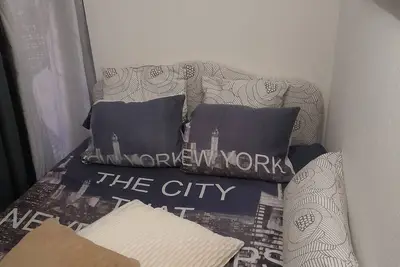 Image de Studio for 4 people in the town centre, on the ground floor.