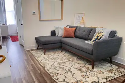 Image de Monthly 2br/2Bath | Comfy | Near Center City and Chop
