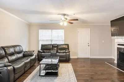 Image de Luxurious 3 Bedroom Home In Decatur, Ga