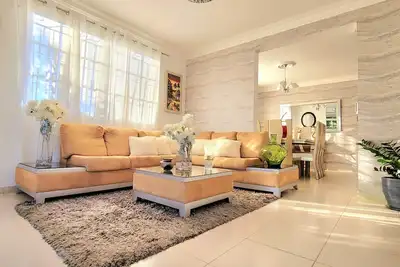 Image de Discover comfort and pleasure in our apartment in CorazĂłn city! !