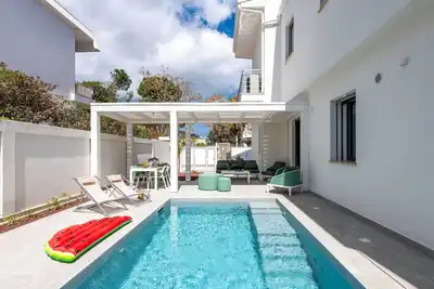 Image de Mondello, Villa Blu with swimming pool (7 min from the beach)
