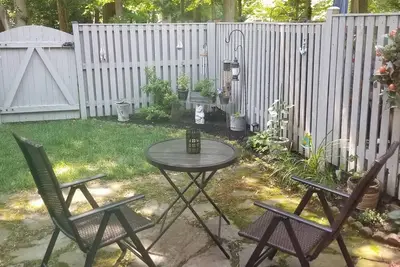 Image de Comfortable Townhouse Minutes from City Dock and Us Naval Academy!