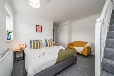 Image de Stylish North Cambridge 4 bed home with free on-street parking