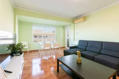Image de Warm and comfort apartment very close of th e center of Gandia and beach. Peace