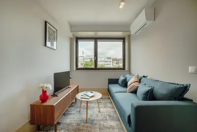 Image de Legacy Oporto Design Apartment E by Vacationy