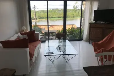 Image de Charmante maison avec vue sur Loire dans un village pittoresque en pleine nature