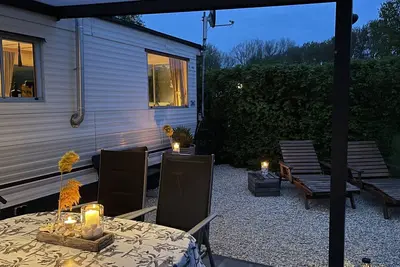 Image de Holiday-Nl - Chalet Zeeland Hoek - garden out of sight