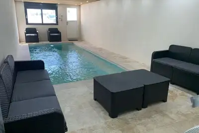 Image de villa piscine/spa privé intérieur 33° Zoo De La Fleche 24h Du Mans