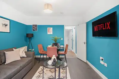 Image de 50% Off - Stylish 2 bed sleeps 6 - Private Terrace