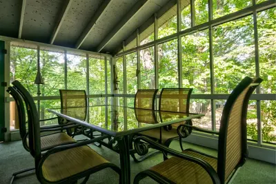 Image de Modern Retreat in The Woods with Pool Access